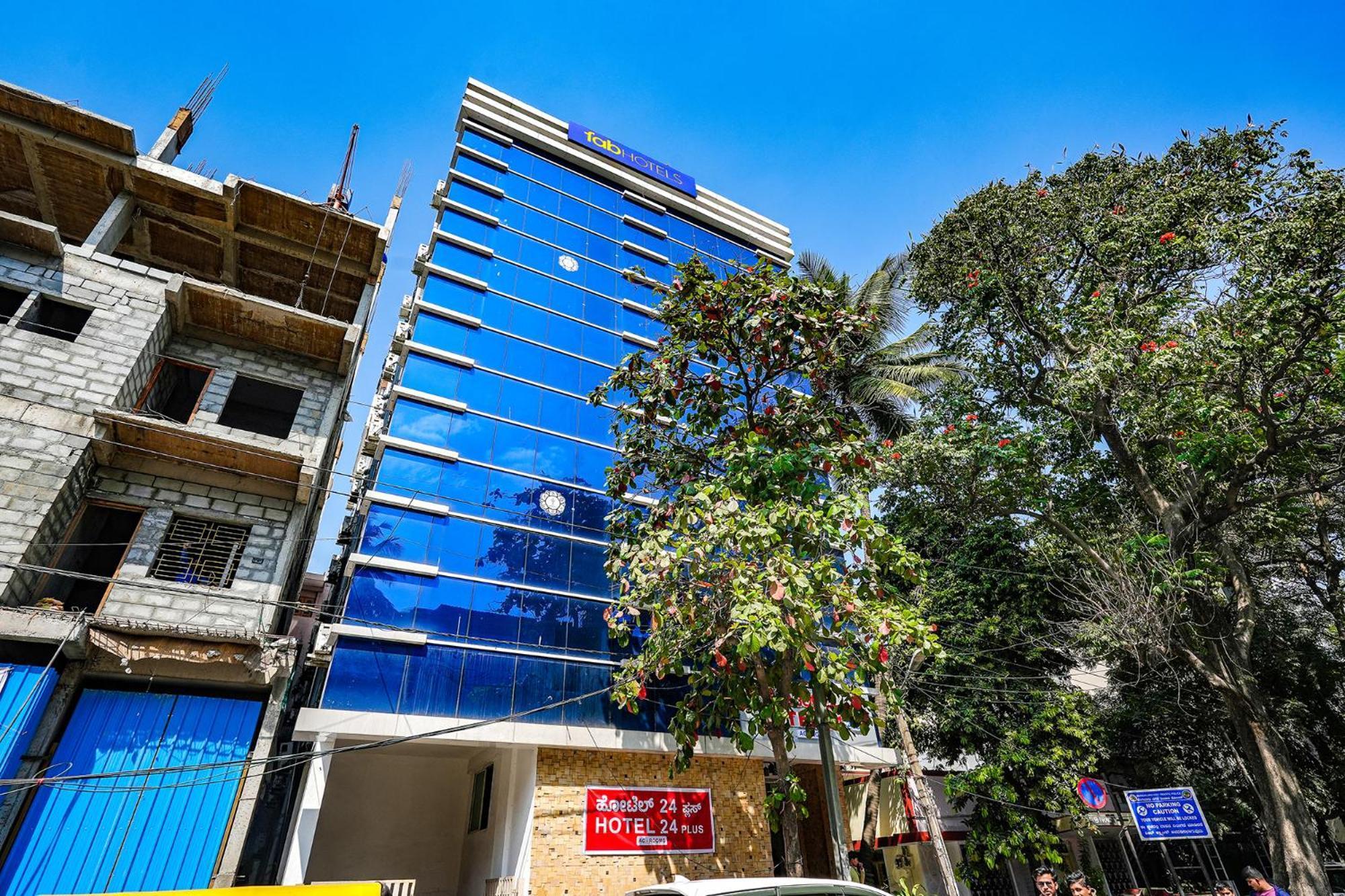Fabexpress 24 Plus - Nr Sagar Hospital Bangalore Exterior foto